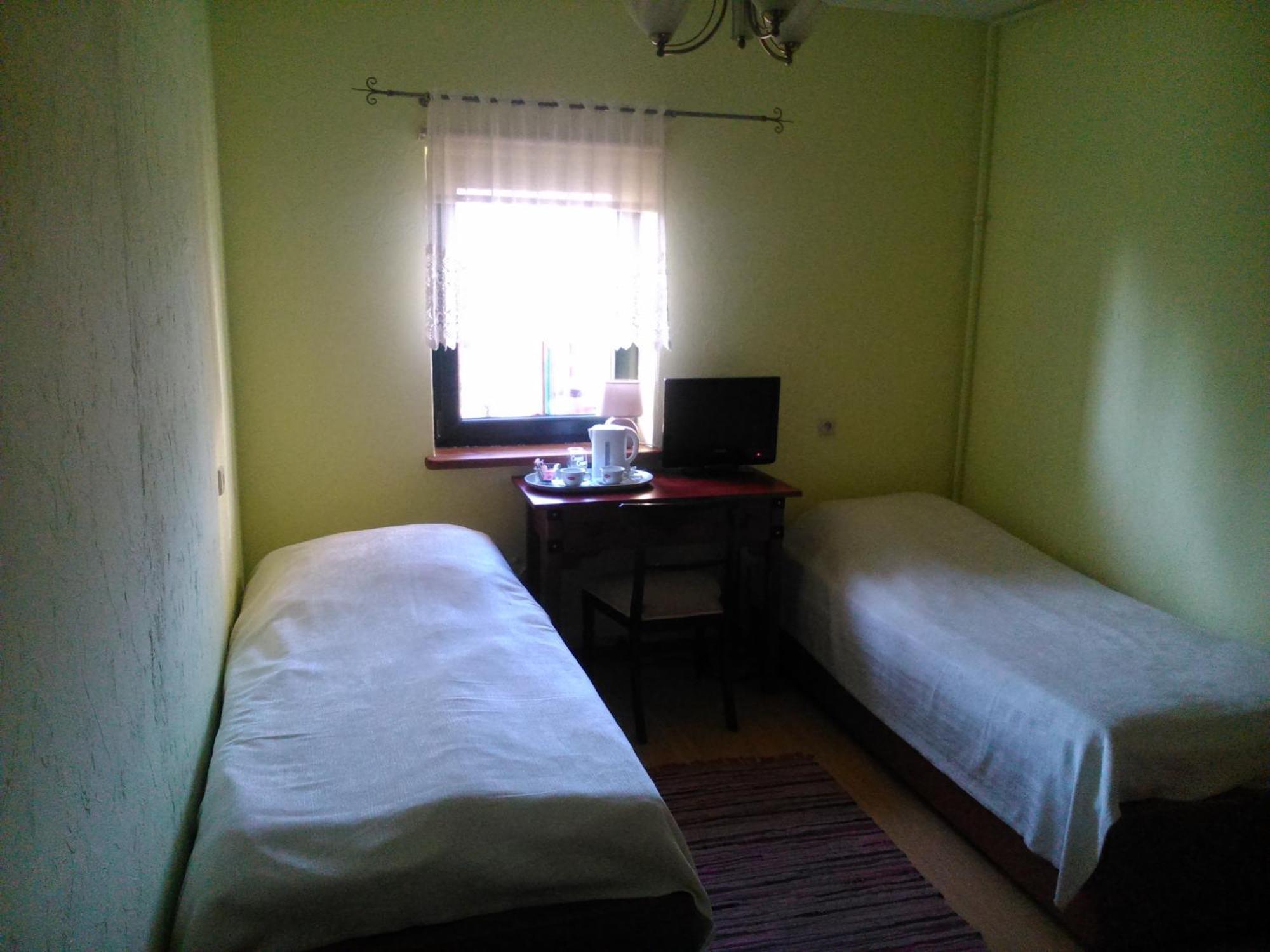 Dalnia Karczma Biesiadna B&B 객실 사진