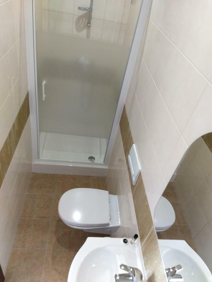 Dalnia Karczma Biesiadna B&B 외부 사진